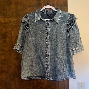NWT Who What Wear - chambray shirt